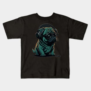 Pug wearing Headphones. Animal Pet  Dog Puppy Kids T-Shirt